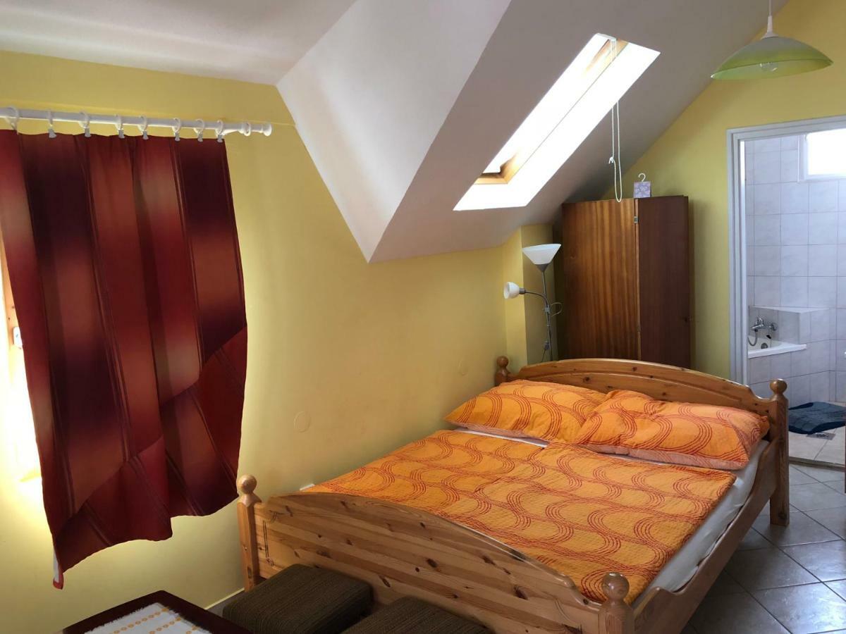 Liget apartman Balatonföldvár Exterior foto
