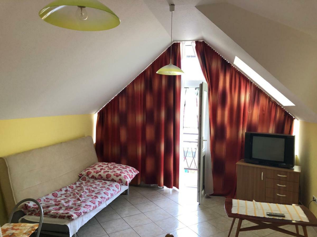 Liget apartman Balatonföldvár Exterior foto